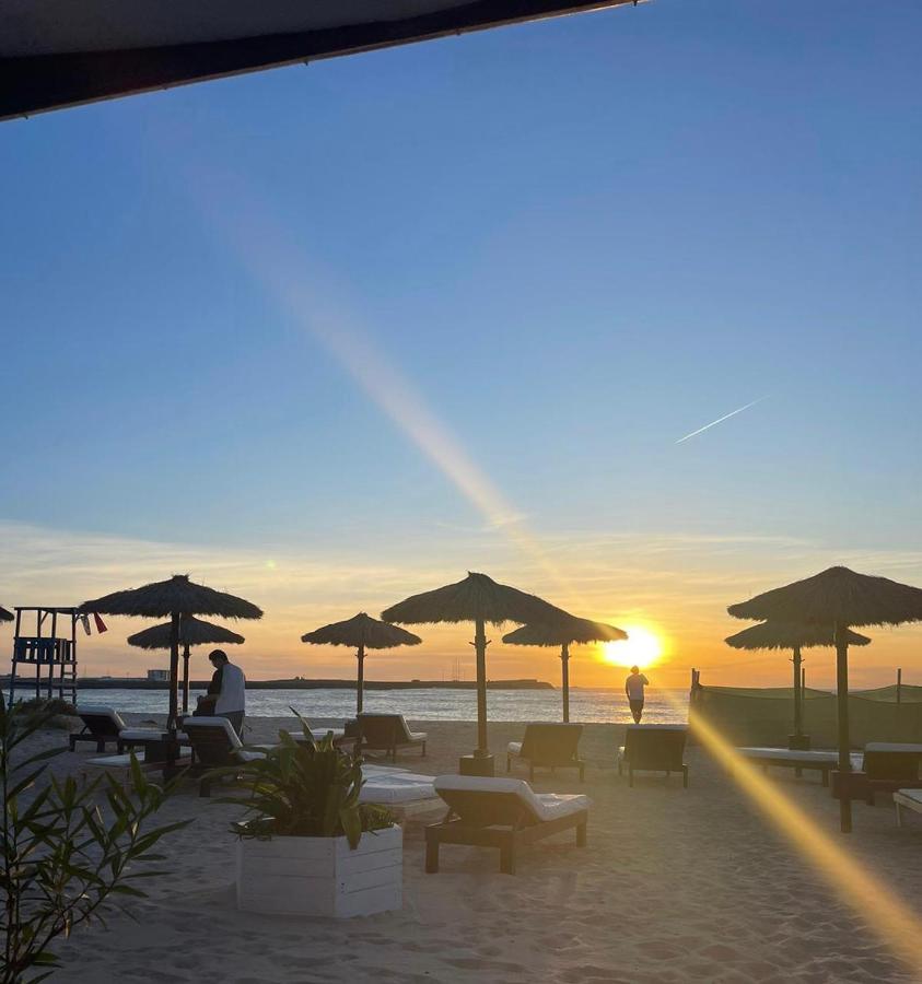 Aparthotel Por Do Sol ซาลเรย์ ภายนอก รูปภาพ